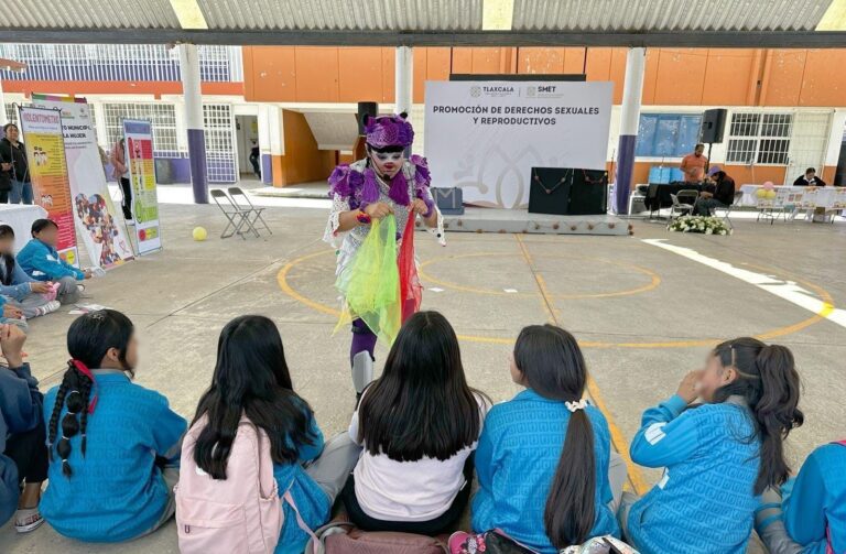 SMET promueve educación integral de la sexualidad con niñas