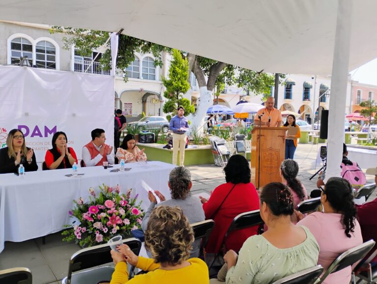 Firman convenio de colaboración UPTx y grupo CIIESY para fortalecer la educación y la innovación