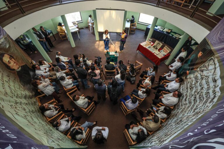 Reconoce Gobernadora Lorena Cuéllar Importancia del Archivo General e Histórico