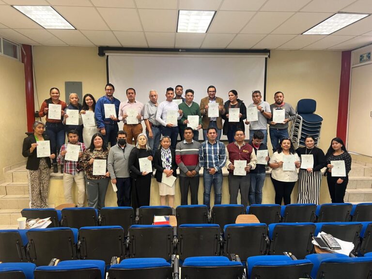 Fortalece UPTx liderazgo institucional con seminario de desarrollo gerencial