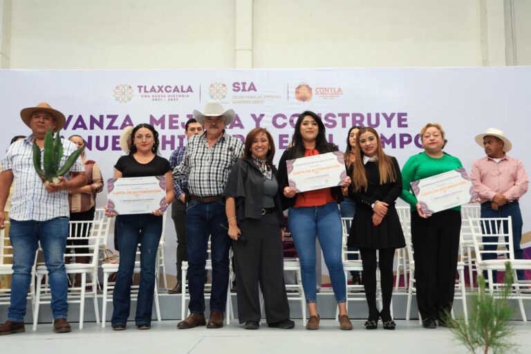 Entrega Gobernadora 678 Cartas de Autorización de Insumos al Campo con una Inversión Estatal de 50 Mdp