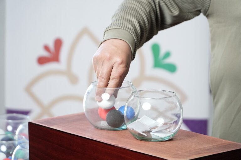 Cobat Realiza Sorteo Público Para Determinar Turnos de Aspirantes a Nuevo Ingreso