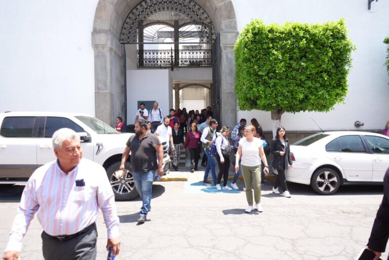 Participan legisladores y personal del Congreso de Tlaxcala en el Primer Simulacro Nacional 2025