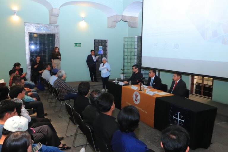 Inauguró Rector de la UATx VII Simposio Nacional Sobre la Construcción de los Procesos Históricos desde las Regiones de México