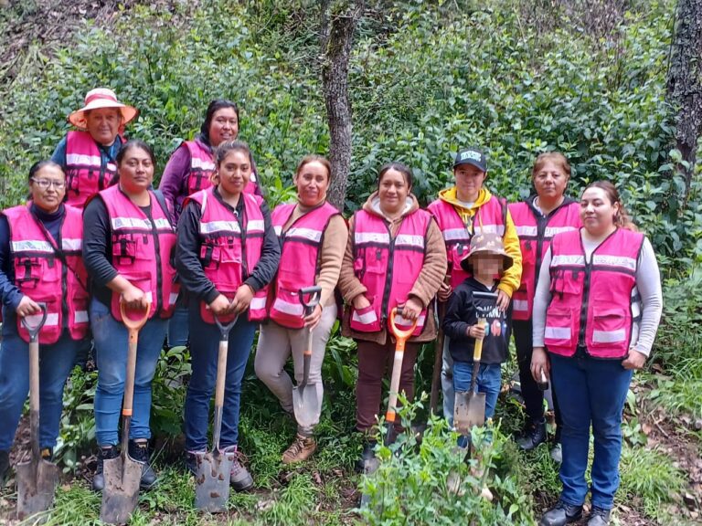 Invita CIE-UATx a mujeres de Amantolli El Rosario para nueva edición de diálogos universitarios