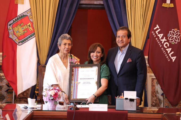 Reconoce Gobernadora a Teresa León Naesher por su Labor en la Promoción Turística y Cultural de Tlaxcala en Suiza