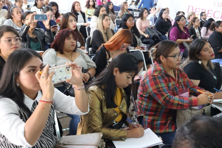 SMET Capacita a Operadores de 20 Centros “Libre” en el Estado