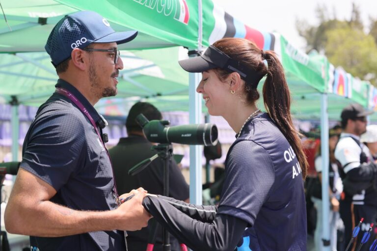 La salud mental juega un papel determinante en una competencia: psicólogos de representativos de tiro con arco