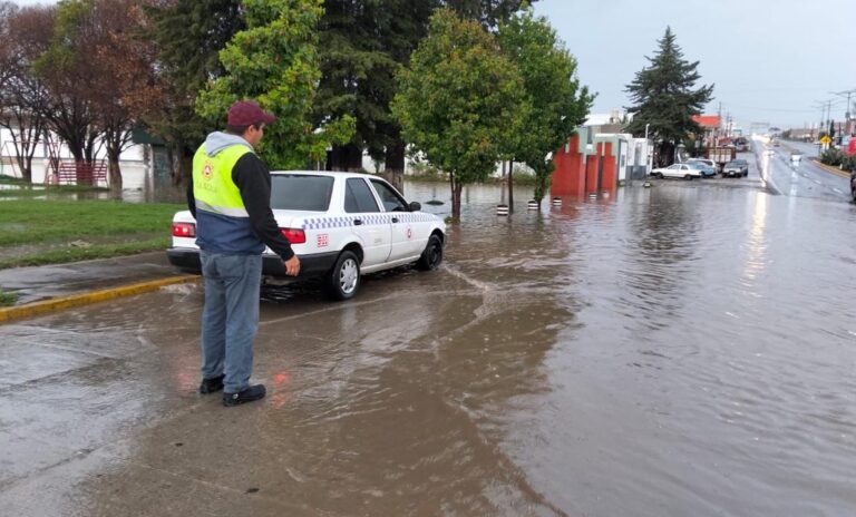 CEPC Atiende Afectaciones por Lluvia en Calpulalpan
