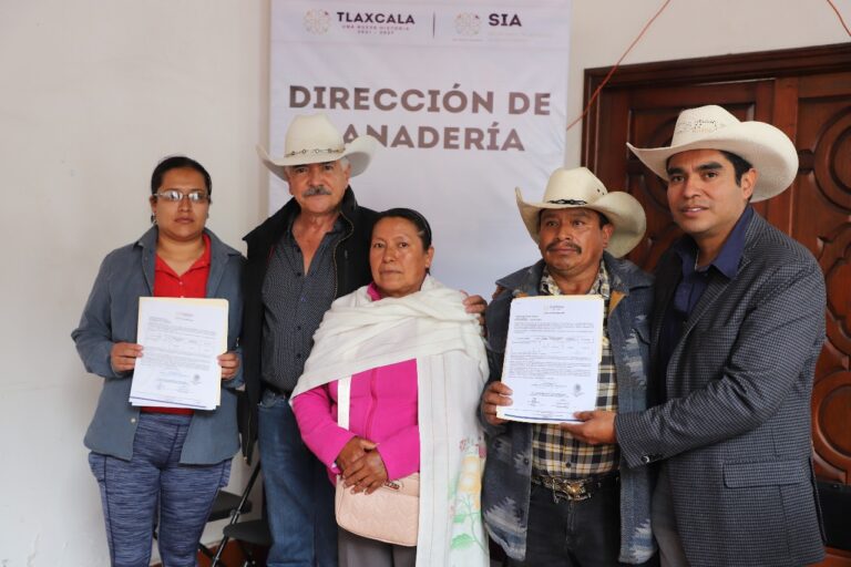Entrega SIA Cartas de Autorización a Productores Pecuarios