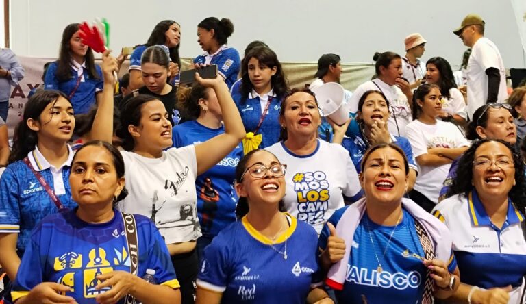 “Tlaxcala Sí Existe y es un Orgullo Estar Aquí»: Madres de Atletas de Luchas Asociadas Femenil