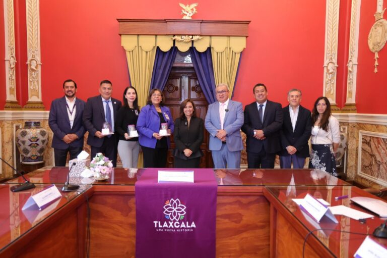 Recibe Gobernadora Lorena Cuéllar a Estudiantes y Docentes del Distrito Escolar de Pharr-San Juan Álamo de Texas