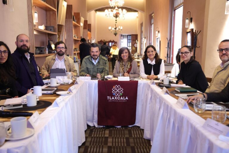 Evalúan Avances del IMSS-Bienestar en Tlaxcala; Encabezan Reunión Gobernadora Lorena Cuéllar y Zoé Robledo