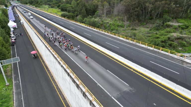 Brinda Gobierno del Estado Atención Médica a Ciclistas que Sufrieron Algun Percance