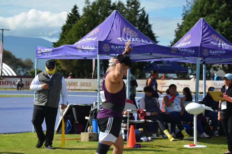 Ismael Macías se Coloca Entre los 10 Mejores del País en Impulso de Bala en la Olimpiada Nacional