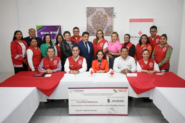 CECyTE-EMSaD dona más de 161 mil pesos a la Cruz Roja Tlaxcala