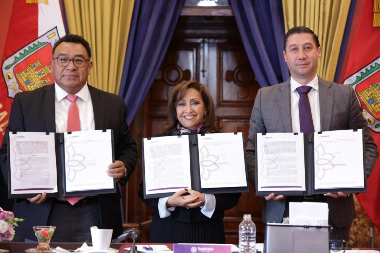 Modernización Notarial en Tlaxcala; Firman Acuerdo Para Usar Plataforma Cero Papel y Mejorar los Servicios