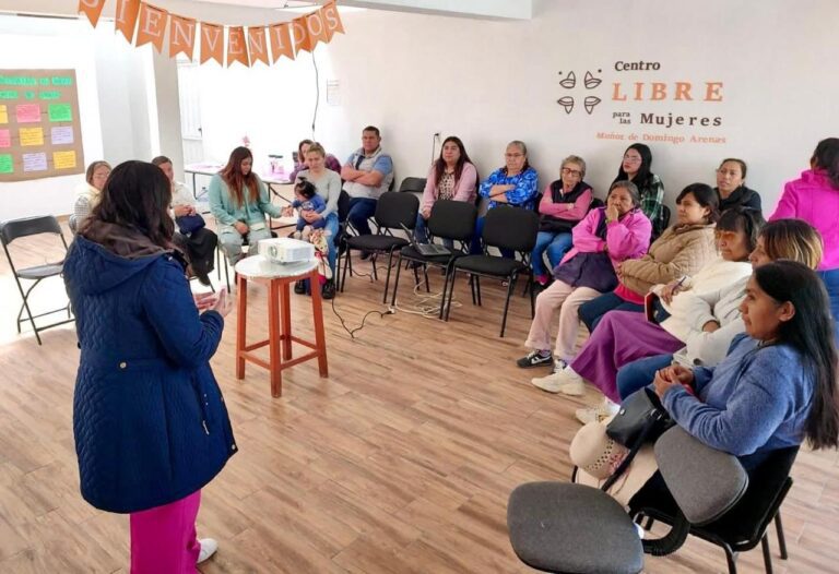 SMET Fortalece Red de Atención a Mujeres con 20 “Centros Libres” que Operan en el Estado