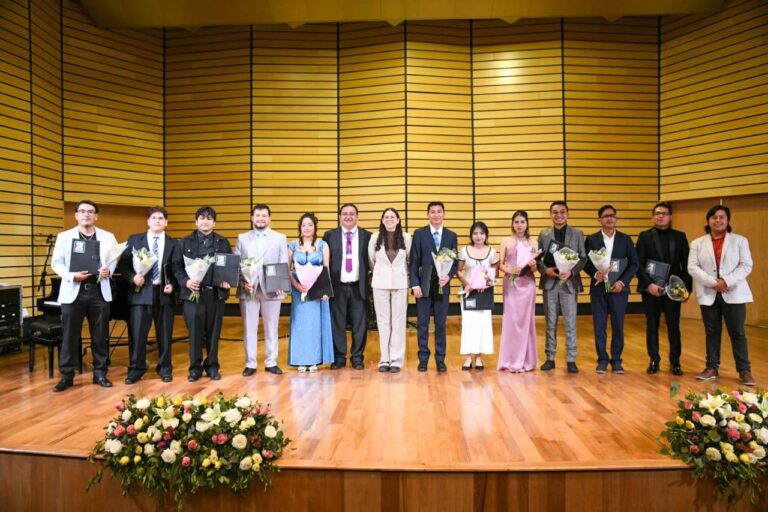 Celebra Escuela de Música del Estado Graduación de Generación 2020–2025