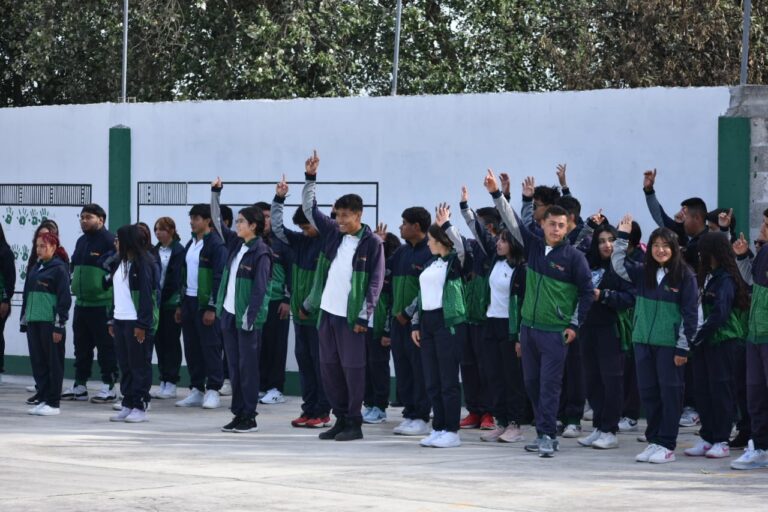 CECyTE-EMSaD a favor de la libre compra de uniformes