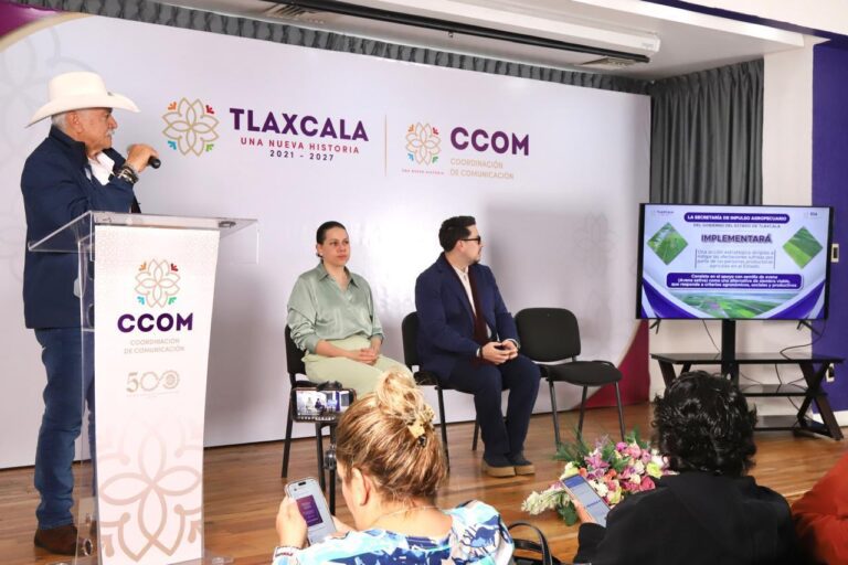 Gobierno del Estado respalda a 403 productores afectados por las lluvias con 55.7 toneladas de semilla de avena