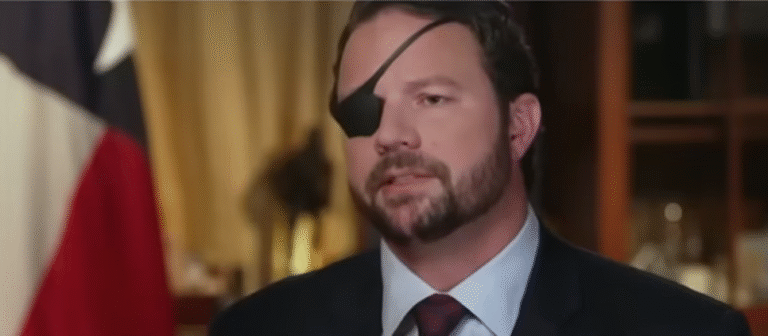 ‘Guerra Contra las Drogas Evolucionó en Guerra Contra el Terrorismo’: Daniel Crenshaw