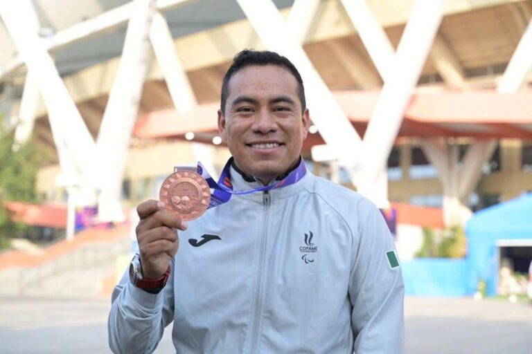CONQUISTA LEONARDO DE JESÚS BRONCE EN EL MUNDIAL DE PARA ATLETISMO EN NUEVA DELHI, INDIA