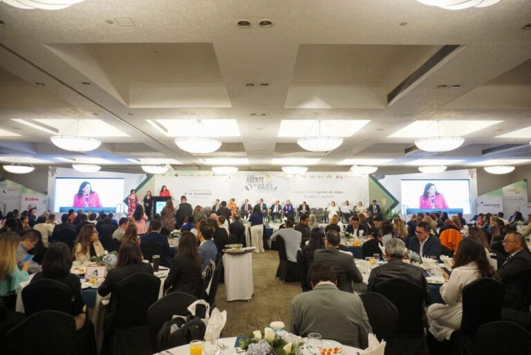 PARTICIPA SECTURE EN CELEBRACIÓN DEL DÍA DEL AGENTE DE VIAJES EN CDMX