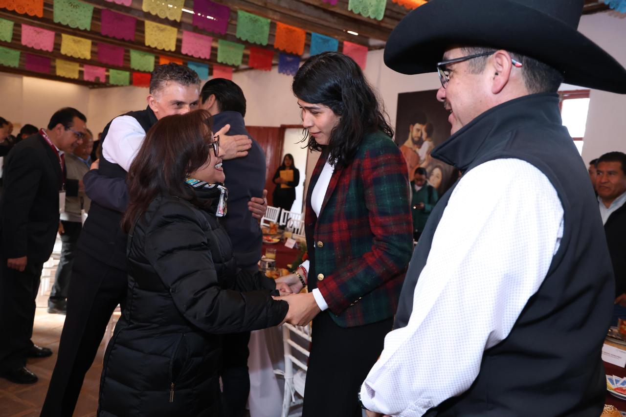 WhatsApp Image 2025-12-09 at 17.40.52 (1)