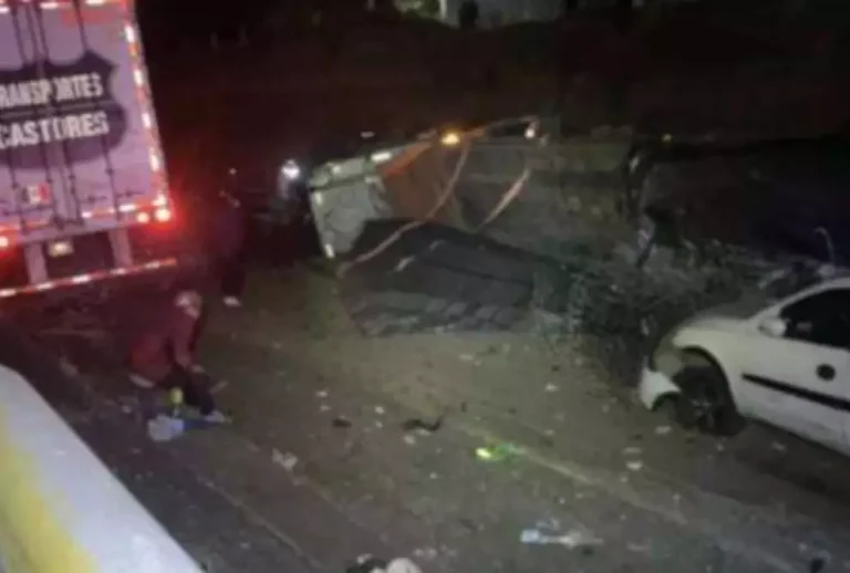 Peregrinos de 14, 22 y 31 Años Fallecen Tras ser Arrollados en la Autopista