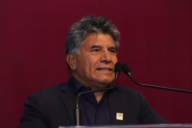 Impulsa el coltlax formación de científicos y generación de conocimiento con impacto social