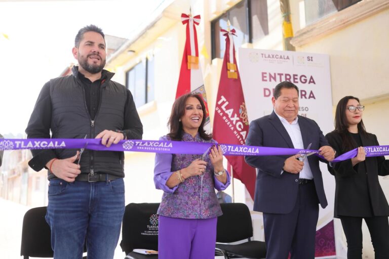 Mejora Gobierno Infraestructura Vial en Tepetitla y Nopalucan