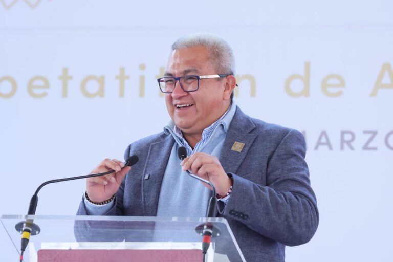 Con Obras y Programas Sociales, Gobierno Estatal Impulsa Desarrollo de Apetatitlán