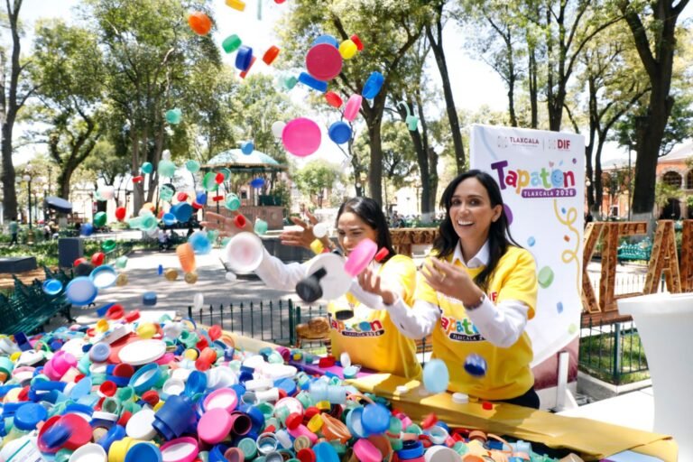 Primer tapatón en Tlaxcala supera meta y reúne más de 9.6 toneladas de tapitas para apoyar a niñas y niños con cáncer